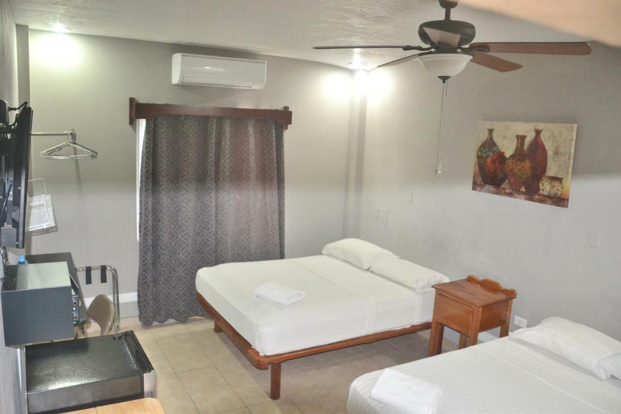 Maya Bella Downtown Hotel ซานอิกนาซิโอ ภายนอก รูปภาพ